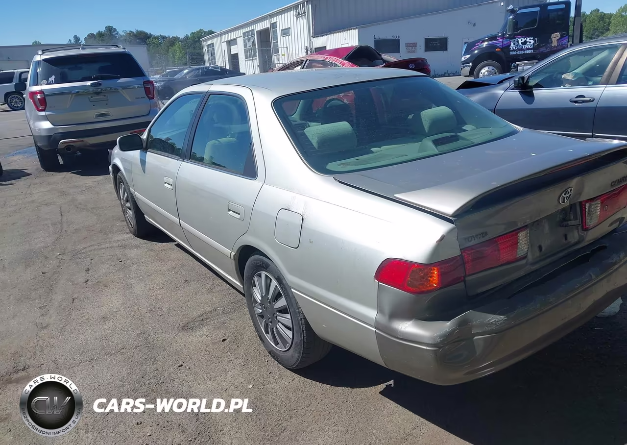 2000 Toyota Camry Le VIN:4T1BG22K2YU677419 - 3