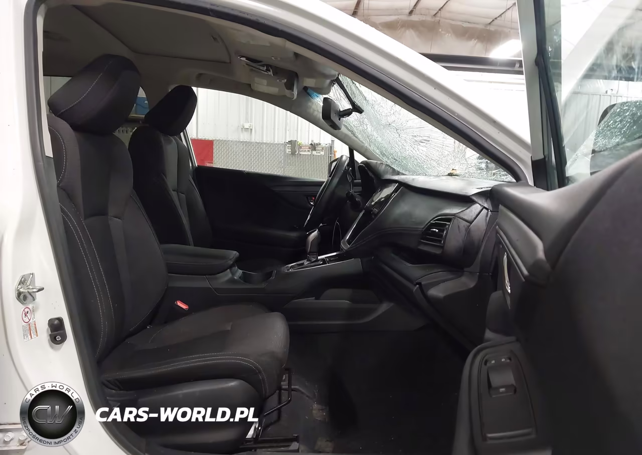 2020 Subaru Outback Premium VIN:4S4BTAEC1L3154174 - 5
