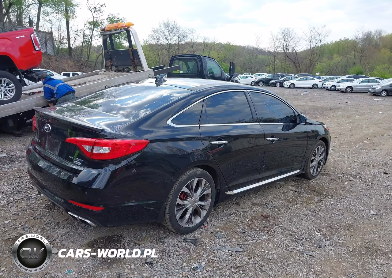 2015 Hyundai Sonata Limited 2.0T VIN:5NPE34AB0FH167104 - 4