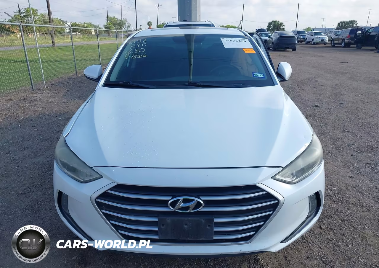 2018 Hyundai Elantra Value Edition VIN:5NPD84LF9JH348630 - 12
