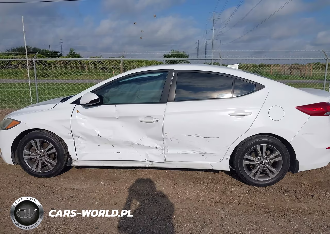 2018 Hyundai Elantra Value Edition VIN:5NPD84LF9JH348630 - 14