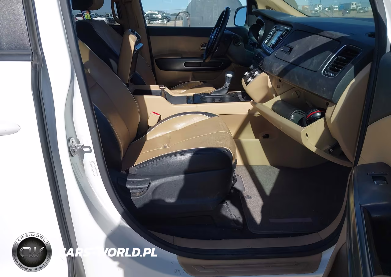 2017 Kia Sedona Lx VIN:KNDMB5C1XH6311389 - 5