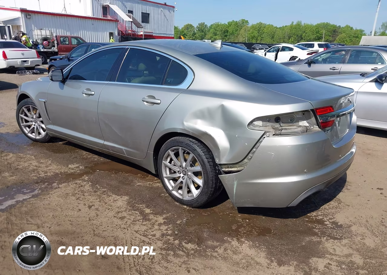 2013 Jaguar Xf I4 T VIN:SAJWA0ES0DPS63637 - 3
