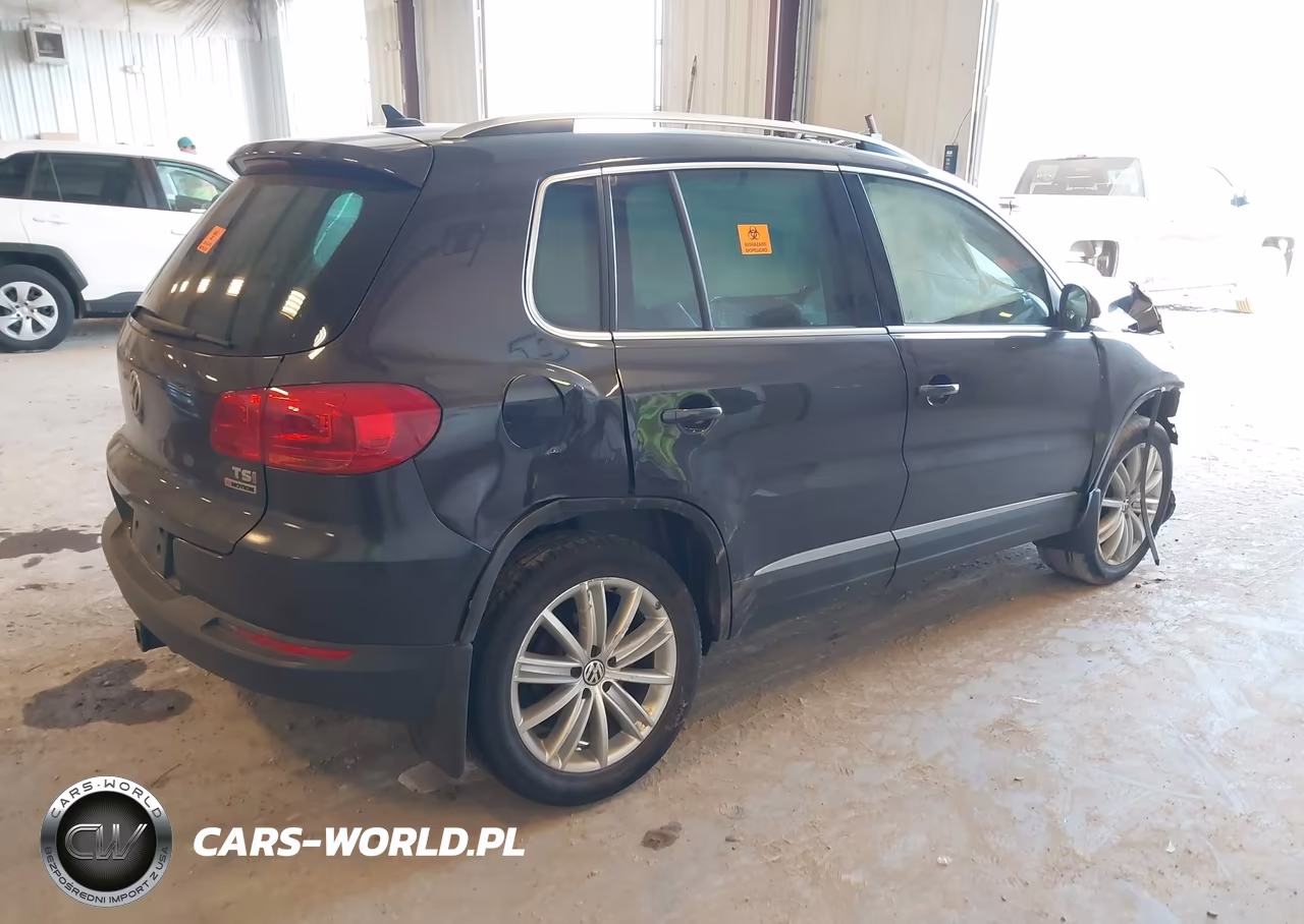 2016 Volkswagen Tiguan Se VIN:WVGBV7AX4GW535981 - 4