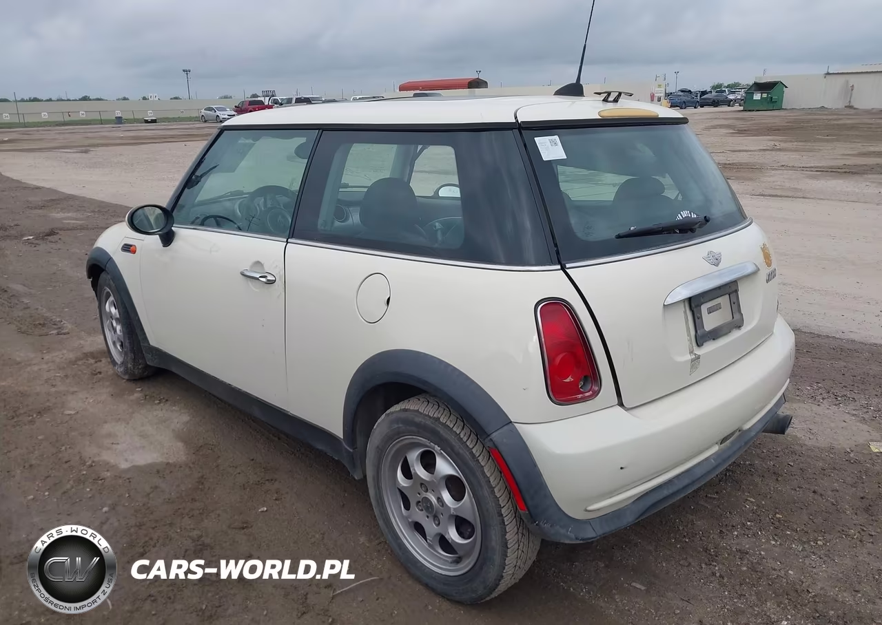 2005 Mini Cooper VIN:WMWRC33465TJ68338 - 3
