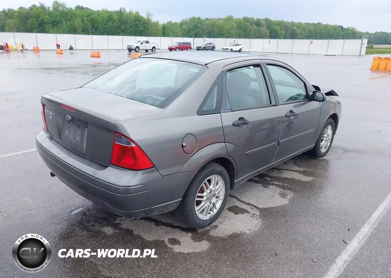 2007 Ford Focus S-Se-Ses VIN:1FAFP34N27W266081 - 4
