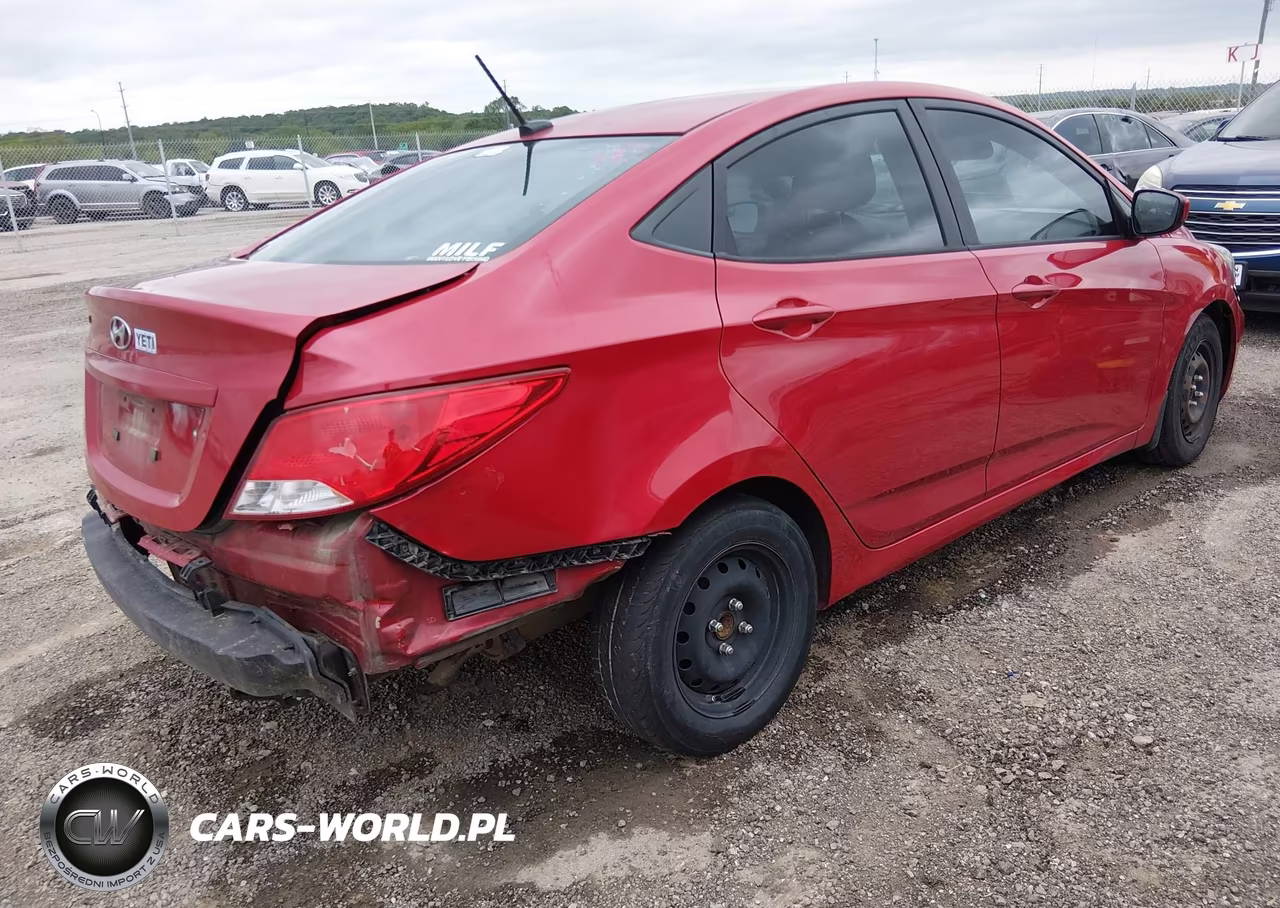 2015 Hyundai Accent Gls VIN:KMHCT4AEXFU922536 - 4