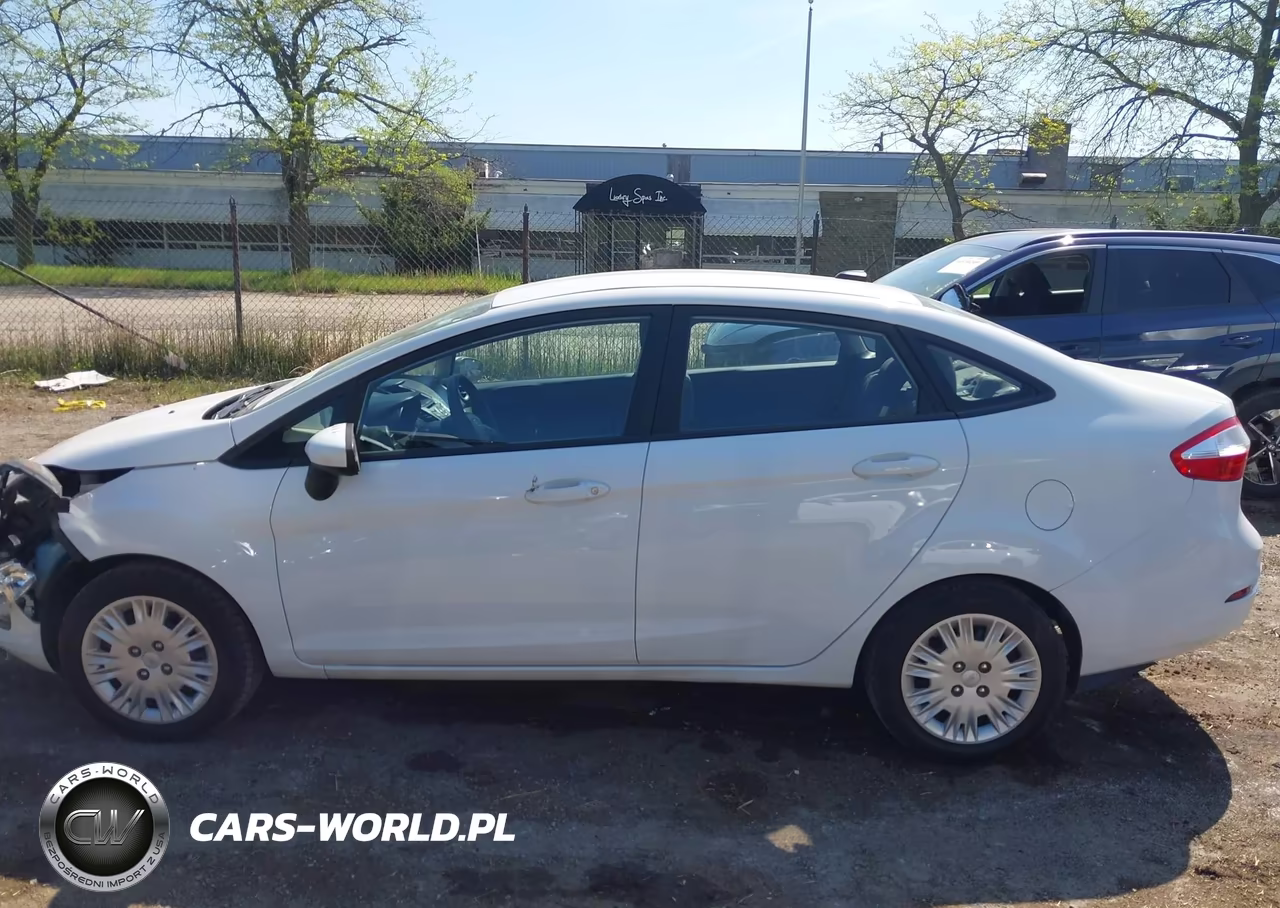 2016 Ford Fiesta S VIN:3FADP4AJ4GM137547 - 14