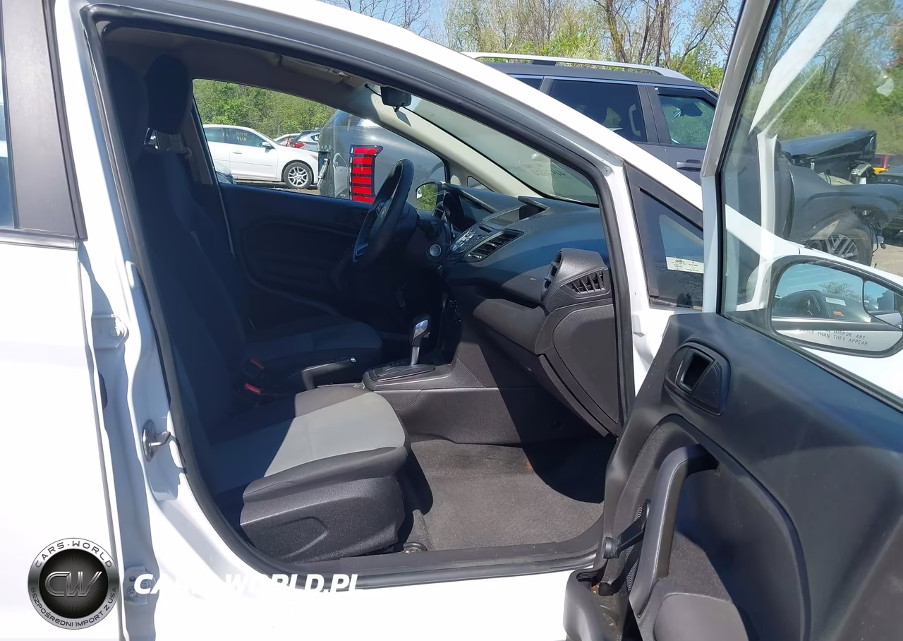 2016 Ford Fiesta S VIN:3FADP4AJ4GM137547 - 5