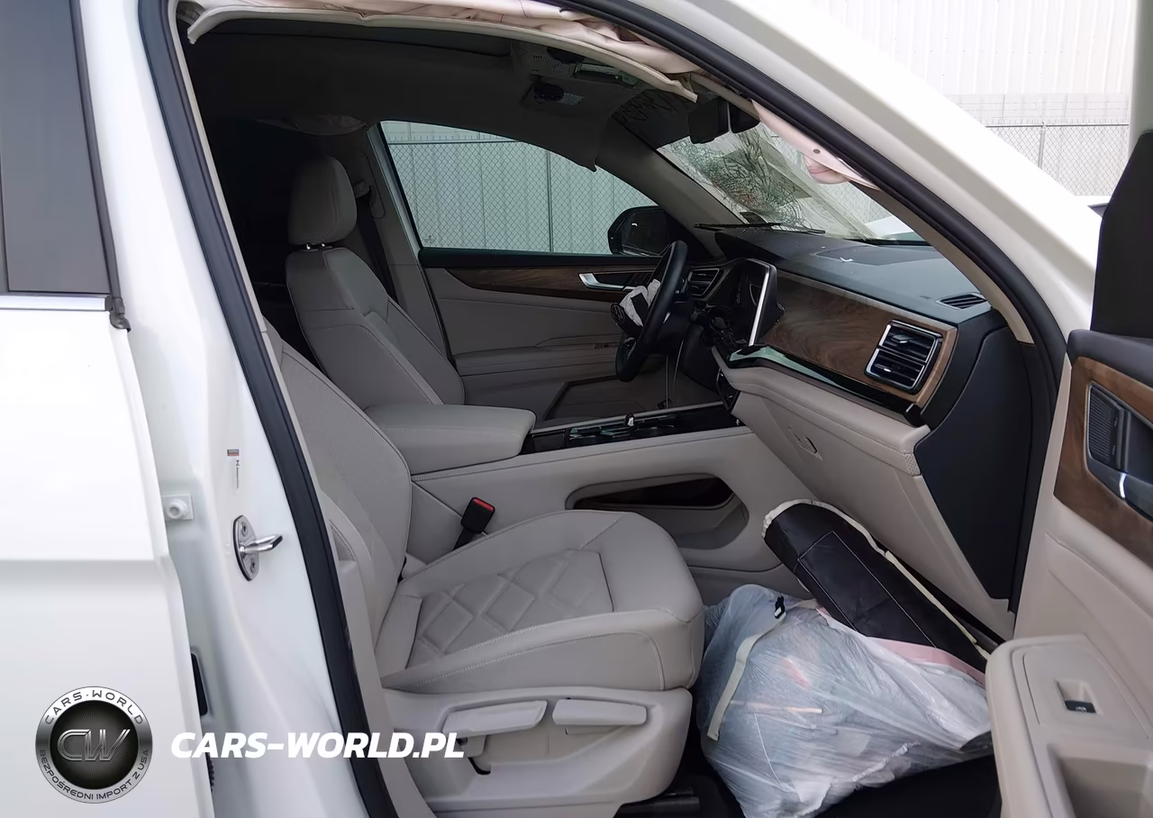 2026 Volkswagen Atlas Se With Technology VIN:1V2JN2CA1TC546037 - 5