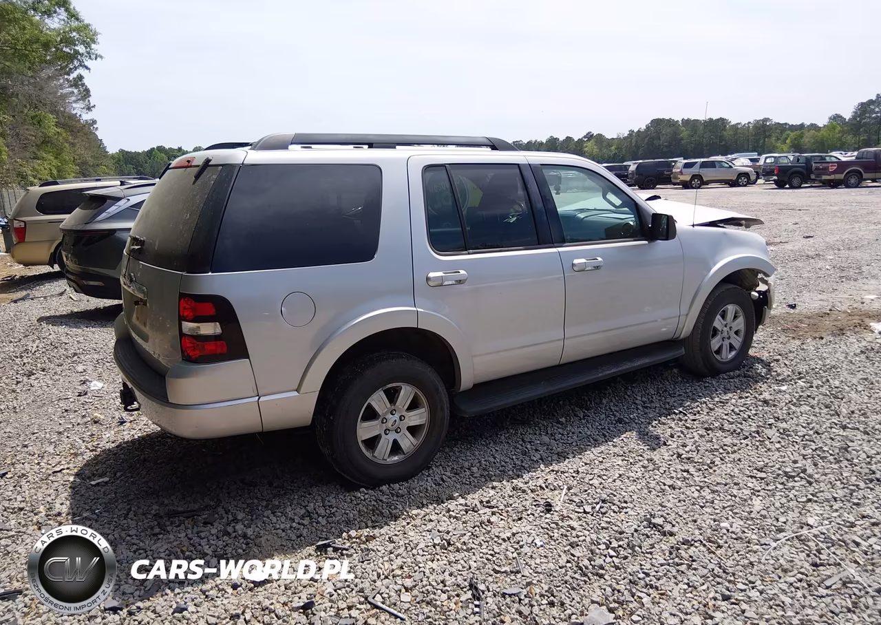 2009 Ford Explorer Xlt VIN:1FMEU63E49UA35694 - 4