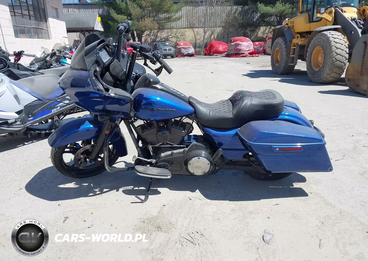 2015 Harley-Davidson Fltrxs Road Glide Special VIN:1HD1KTM19FB703935 - 12