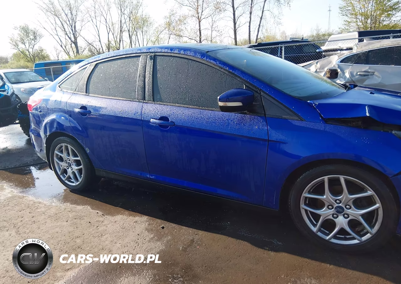 2015 Ford Focus Se VIN:1FADP3F25FL340006 - 14