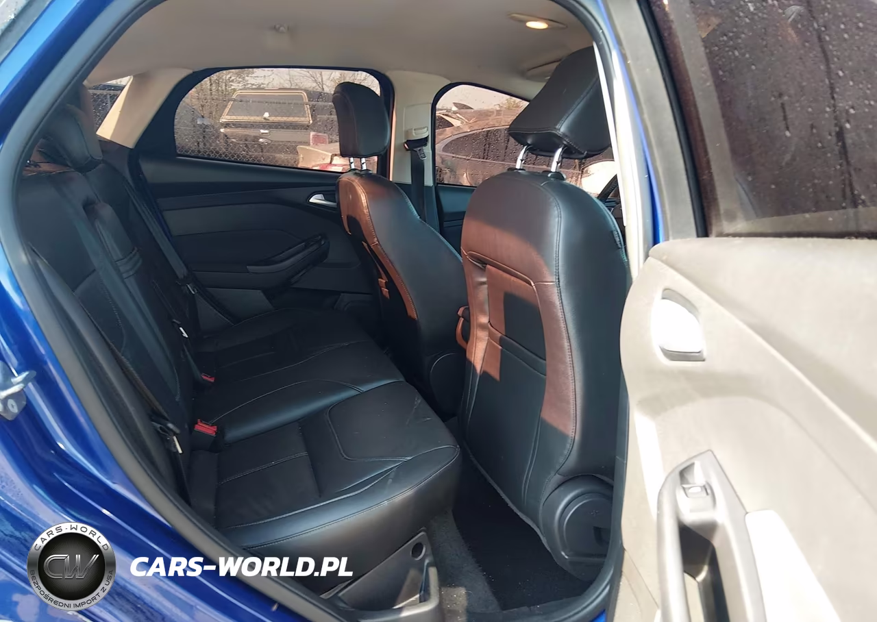2015 Ford Focus Se VIN:1FADP3F25FL340006 - 8