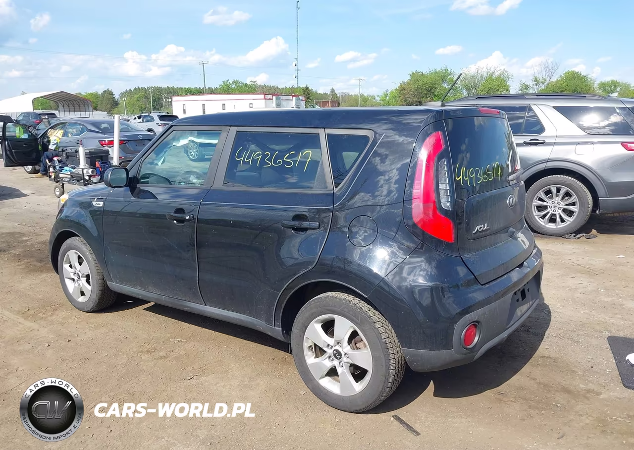 2018 Kia Soul VIN:KNDJN2A2XJ7512360 - 3