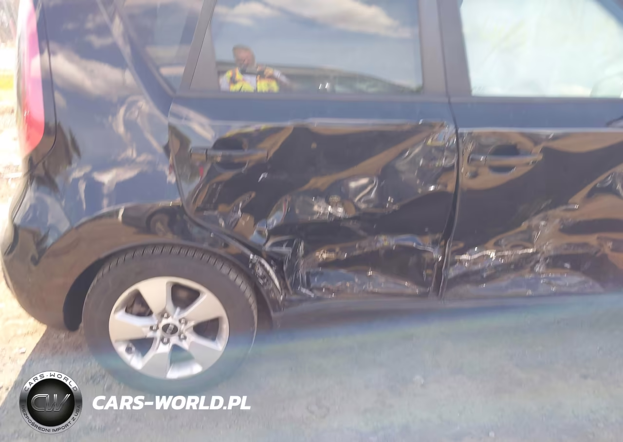 2018 Kia Soul VIN:KNDJN2A2XJ7512360 - 6