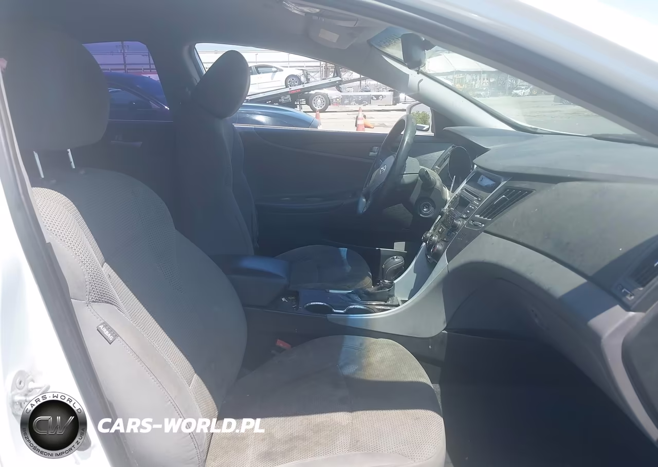 2014 Hyundai Sonata Gls VIN:5NPEB4AC4EH825372 - 5