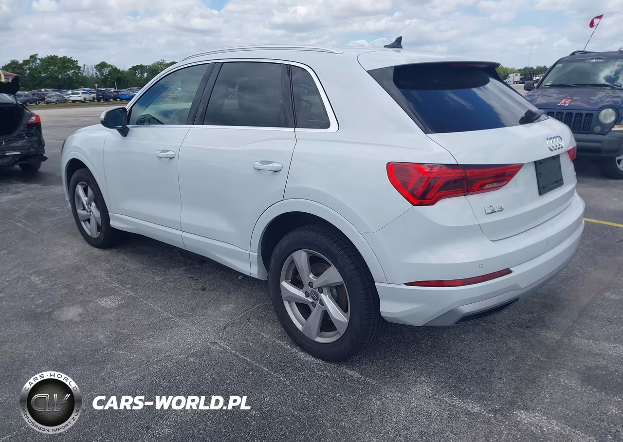 2020 Audi Q3 Premium 45 Tfsi Quattro Tiptronic VIN:WA1AECF37L1001969 - 3