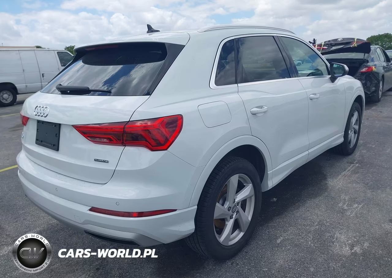 2020 Audi Q3 Premium 45 Tfsi Quattro Tiptronic VIN:WA1AECF37L1001969 - 4