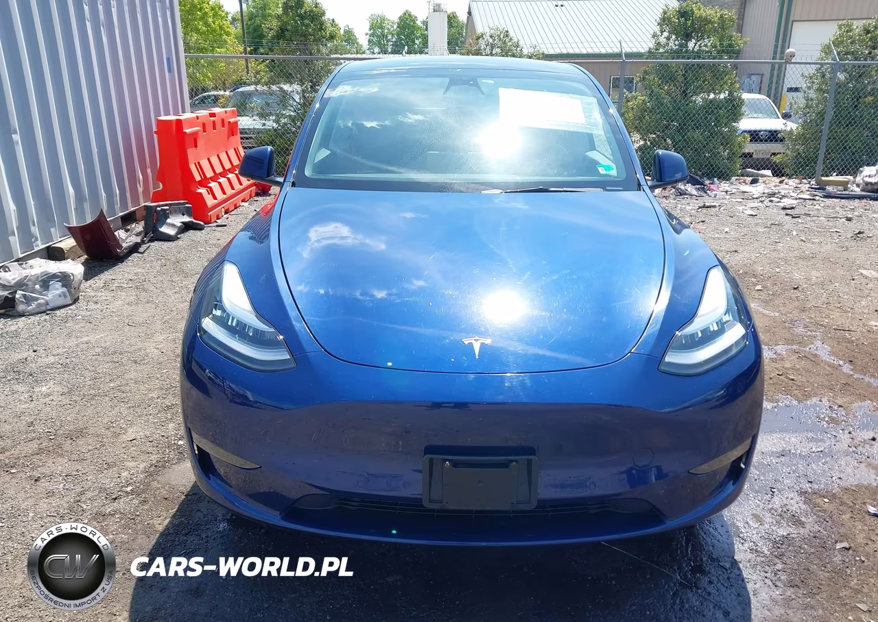 2022 Tesla Model Y Long Range Dual Motor All-Wheel Drive VIN:7SAYGDEE5NA005049 - 13