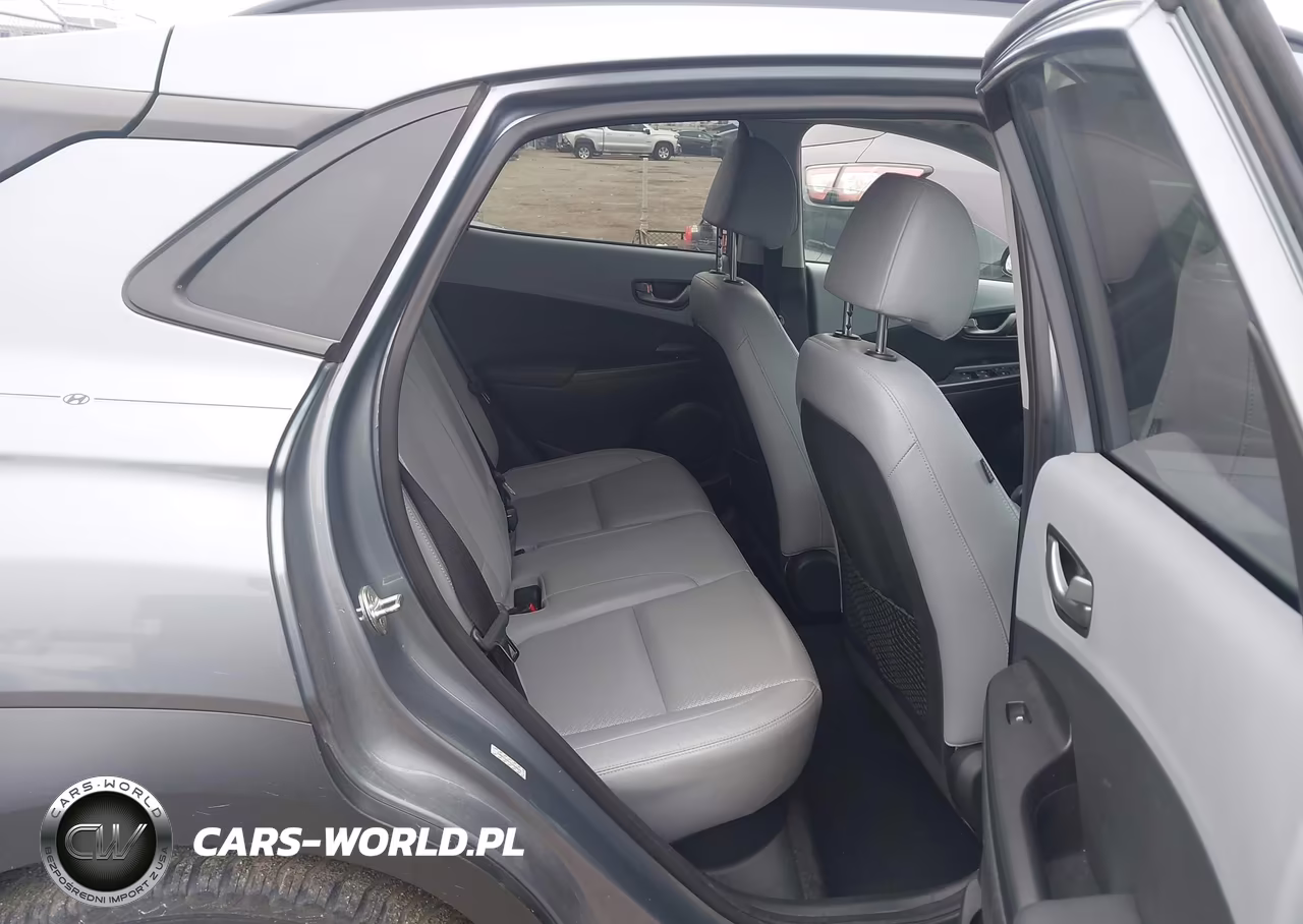 2019 Hyundai Kona Ultimate VIN:KM8K53A5XKU360843 - 8