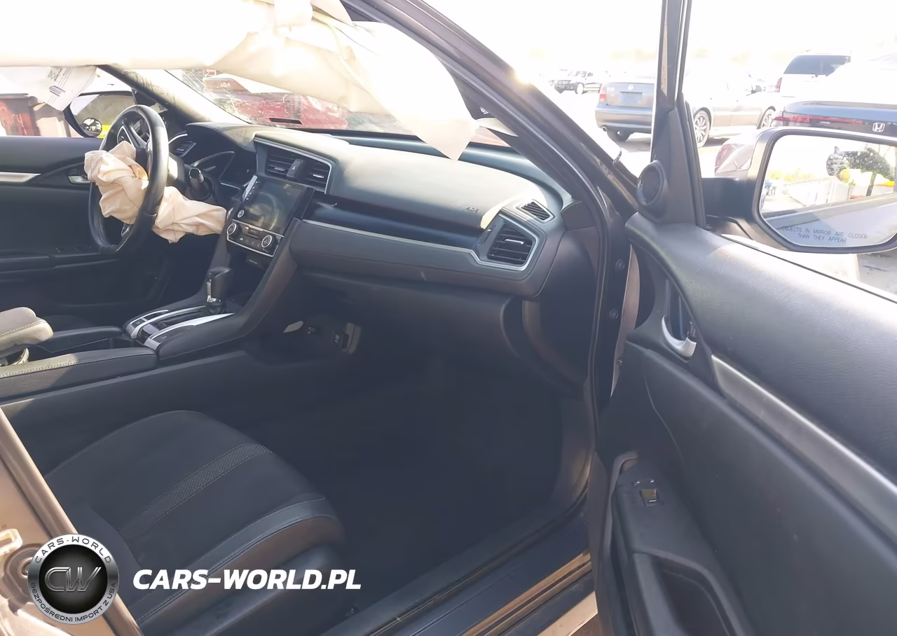 2019 Honda Civic Sport VIN:2HGFC2F84KH524732 - 5