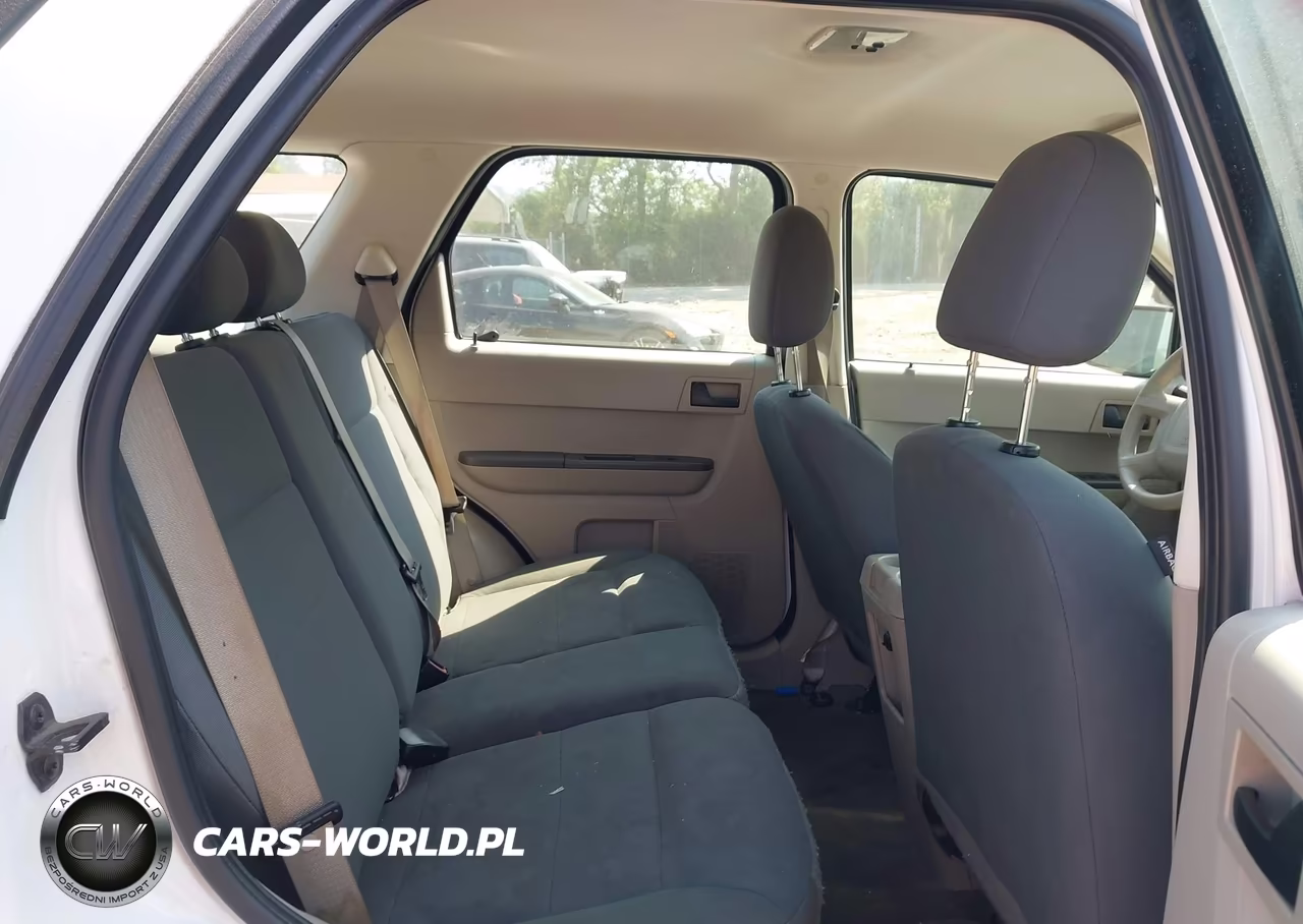 2008 Ford Escape Xls VIN:1FMCU02ZX8KE74093 - 8