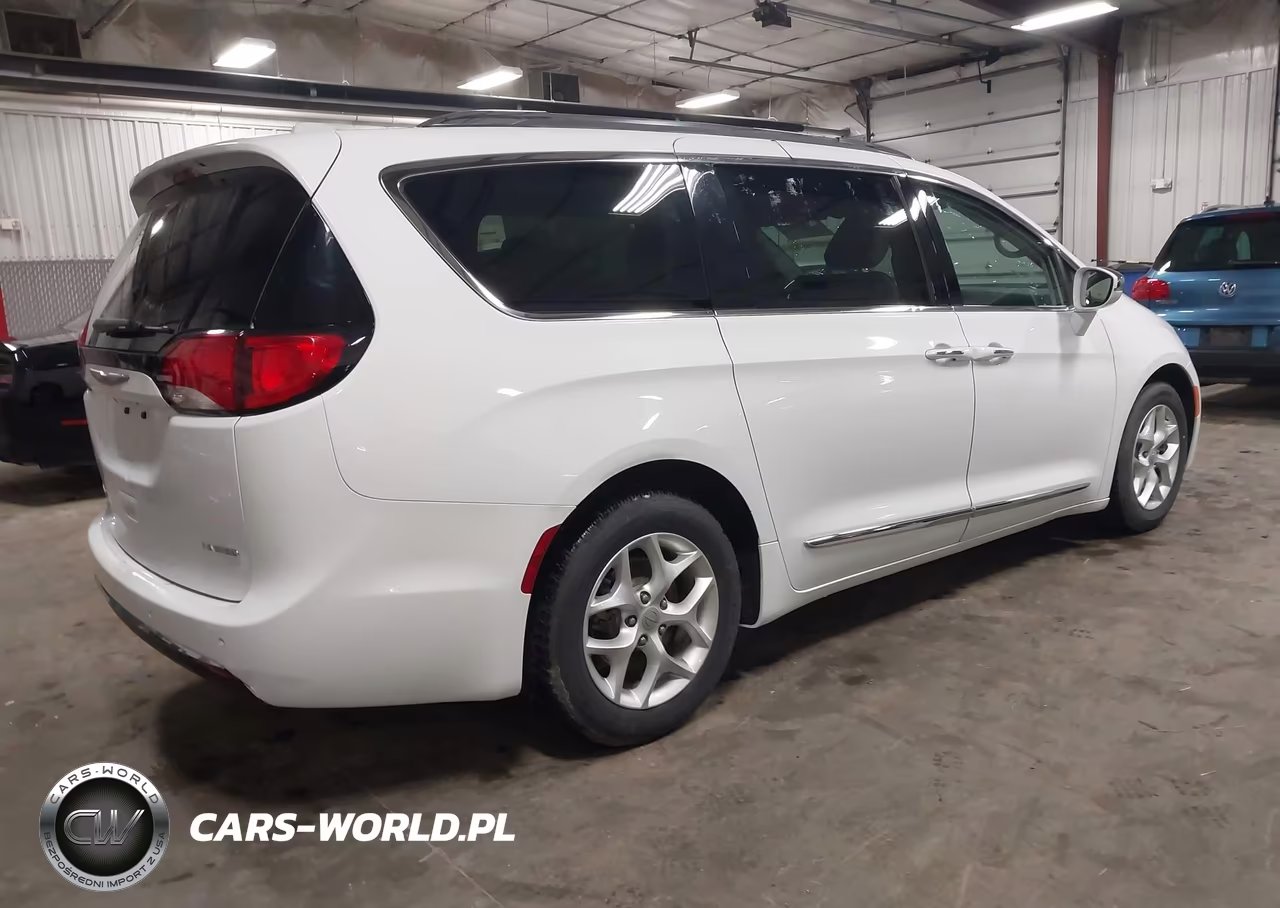 2020 Chrysler Pacifica Limited VIN:2C4RC1GG1LR285891 - 4