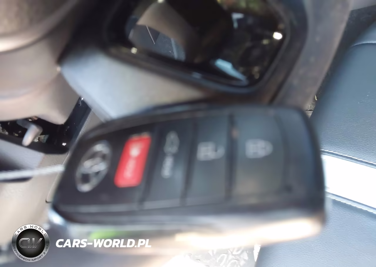 2025 Toyota Camry Se VIN:4T1DAACKXSU061185 - 11