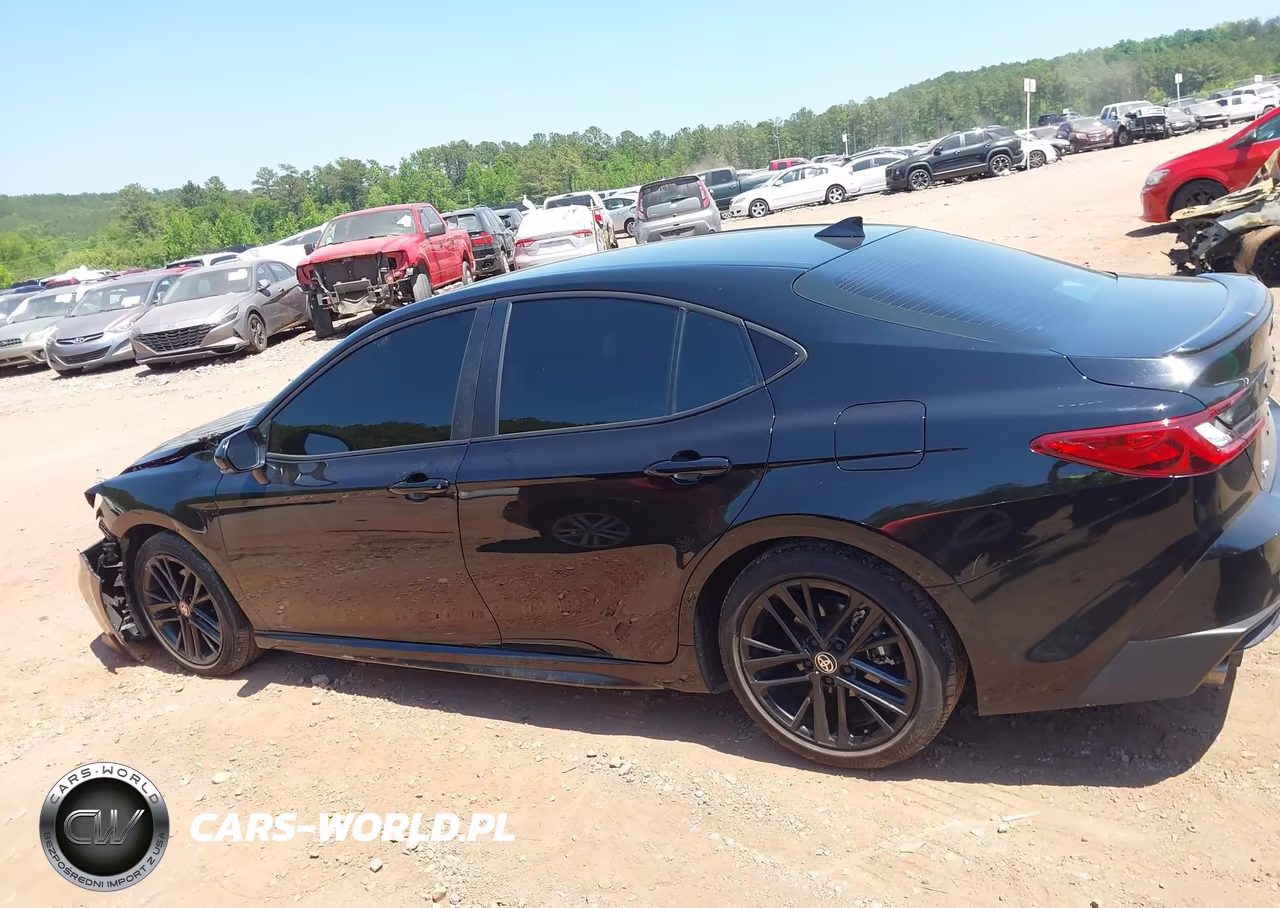2025 Toyota Camry Se VIN:4T1DAACKXSU061185 - 14