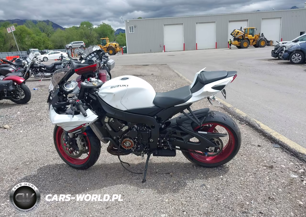 2024 Suzuki Gsx-R600 VIN:JS1GN7FA1R7100034 - 12