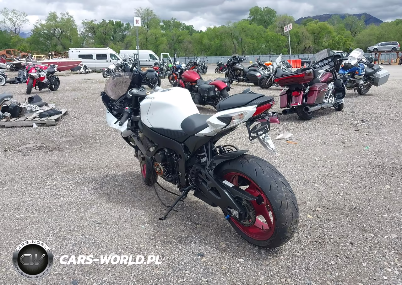 2024 Suzuki Gsx-R600 VIN:JS1GN7FA1R7100034 - 3