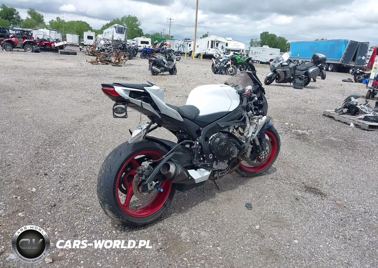 2024 Suzuki Gsx-R600 VIN:JS1GN7FA1R7100034 - 4