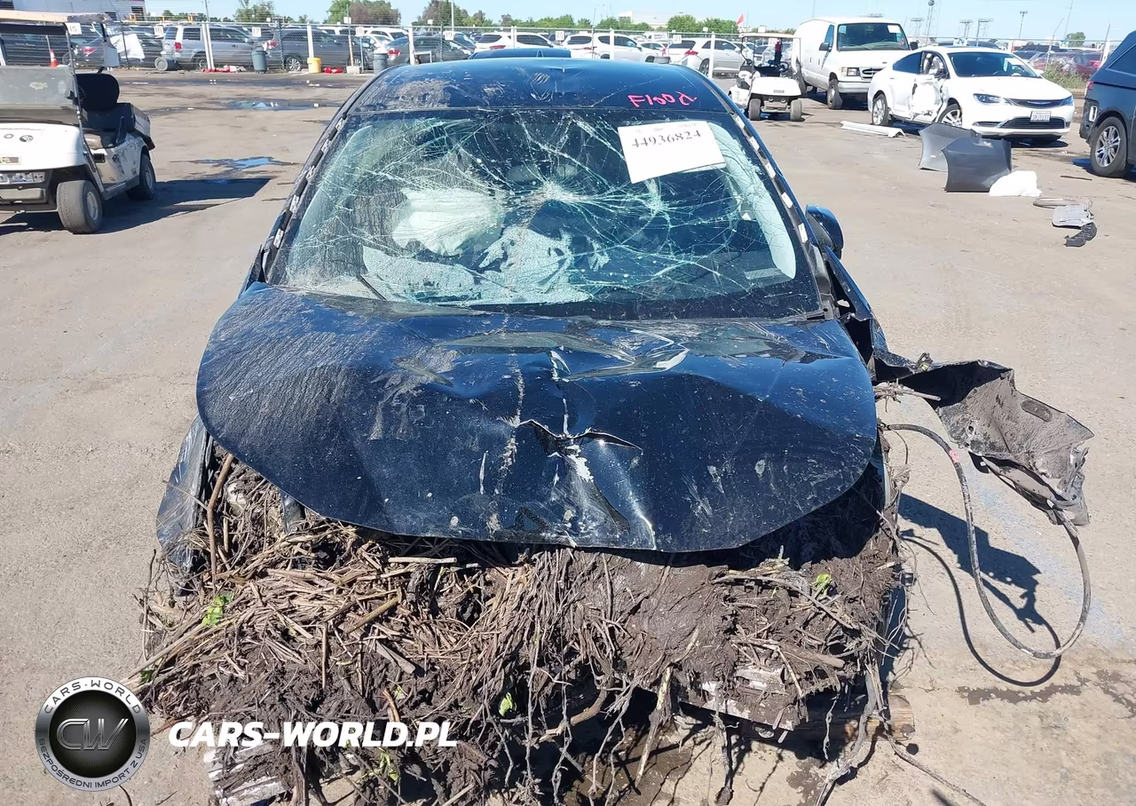2016 Toyota Prius Two VIN:JTDKBRFU0G3005631 - 11