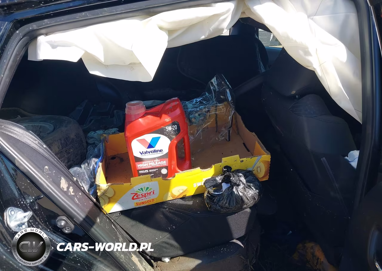 2016 Toyota Prius Two VIN:JTDKBRFU0G3005631 - 8