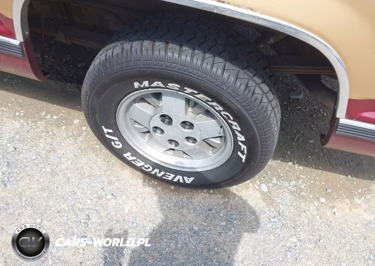 1989 Chevrolet Gmt-400 C1500 VIN:1GCDC14K8KZ115891 - 11