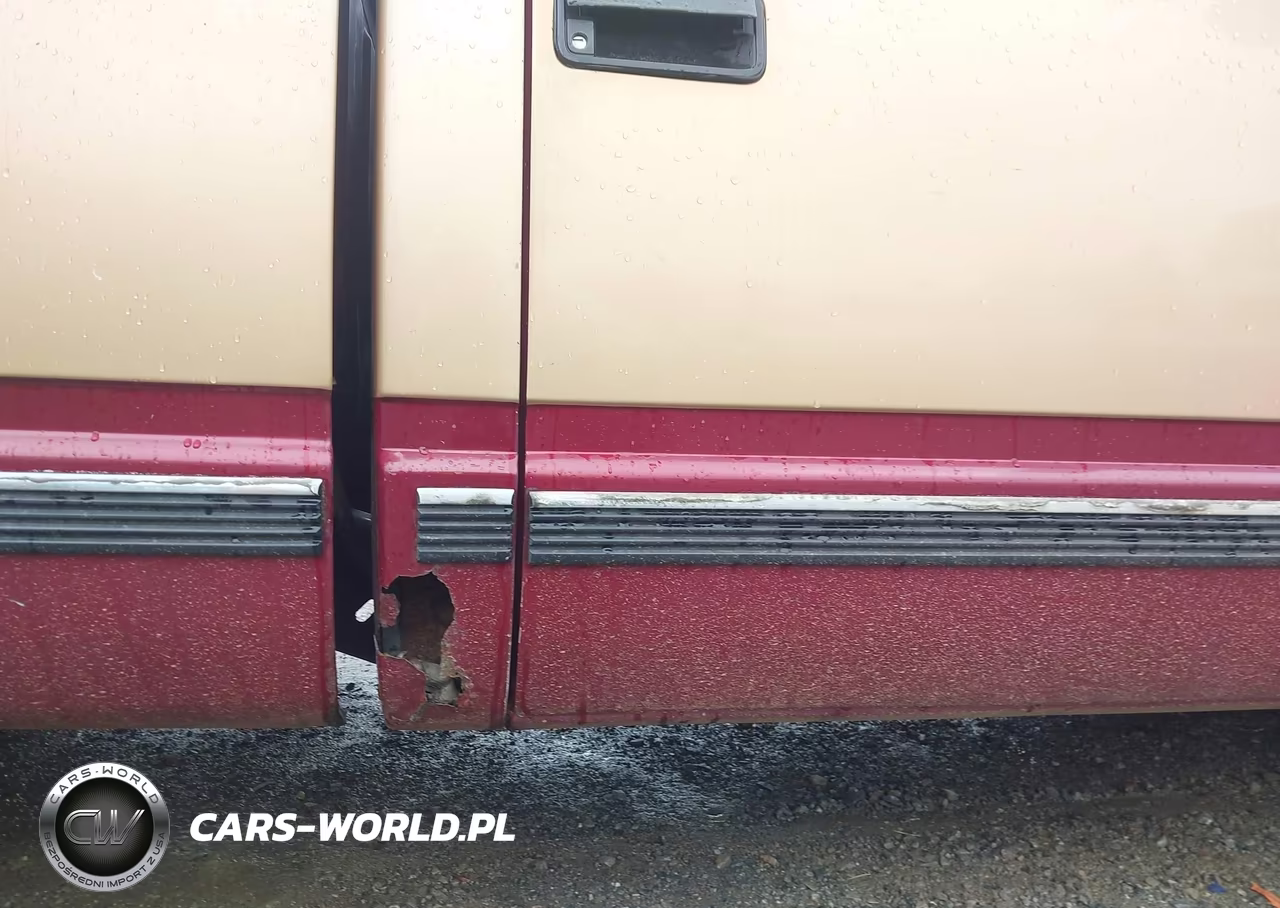 1989 Chevrolet Gmt-400 C1500 VIN:1GCDC14K8KZ115891 - 17