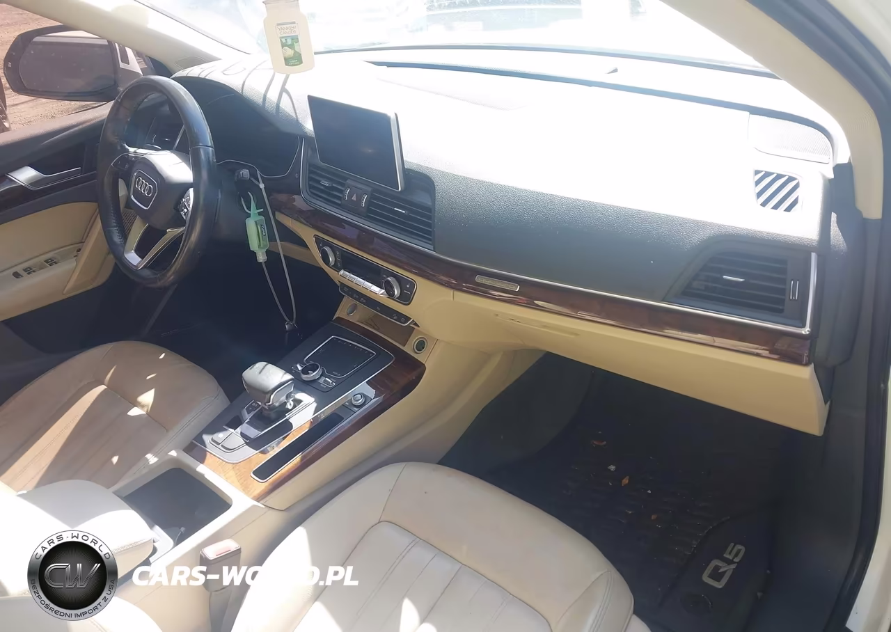 2018 Audi Q5 2.0T Premium-2.0T Tech Premium VIN:WA1BNAFY6J2007290 - 5