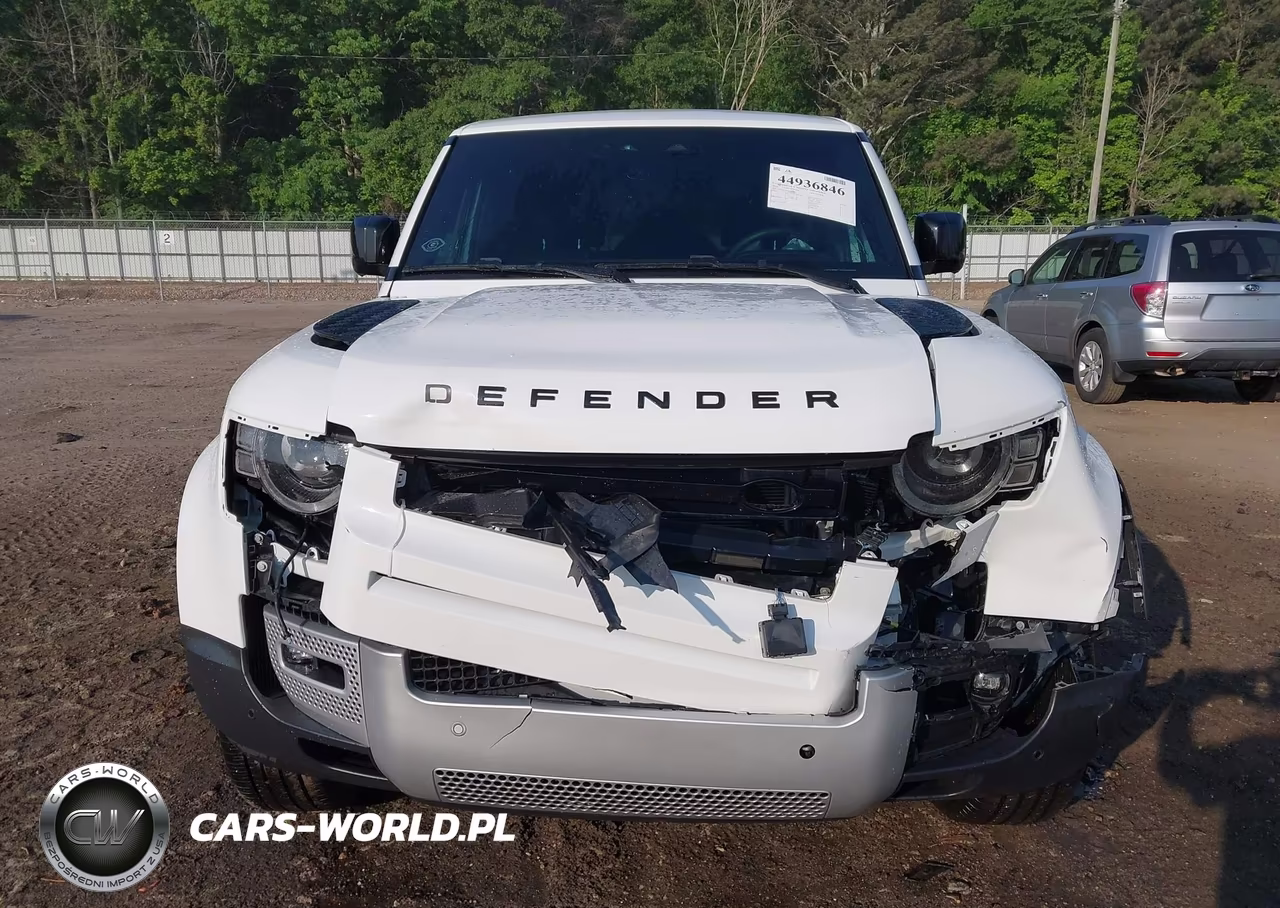 2025 Land Rover Defender 110 P300 VIN:SALEJ7EX3S2384342 - 12