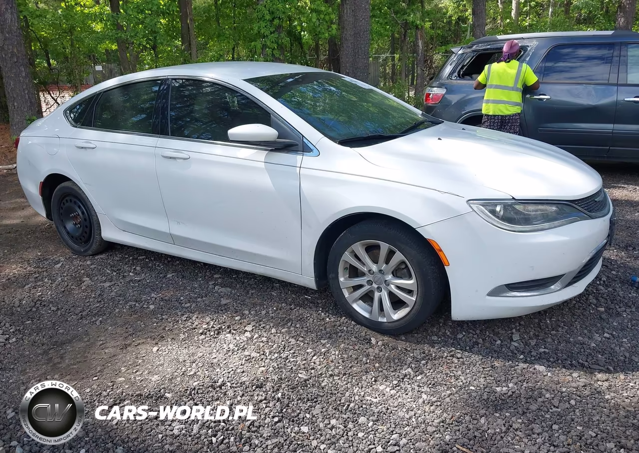 2015 Chrysler 200 Limited – zdjęcie 1 z 19