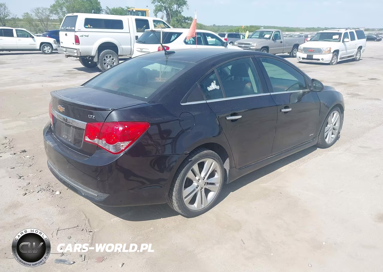 2013 Chevrolet Cruze Ltz VIN:1G1PG5SB0D7282829 - 4