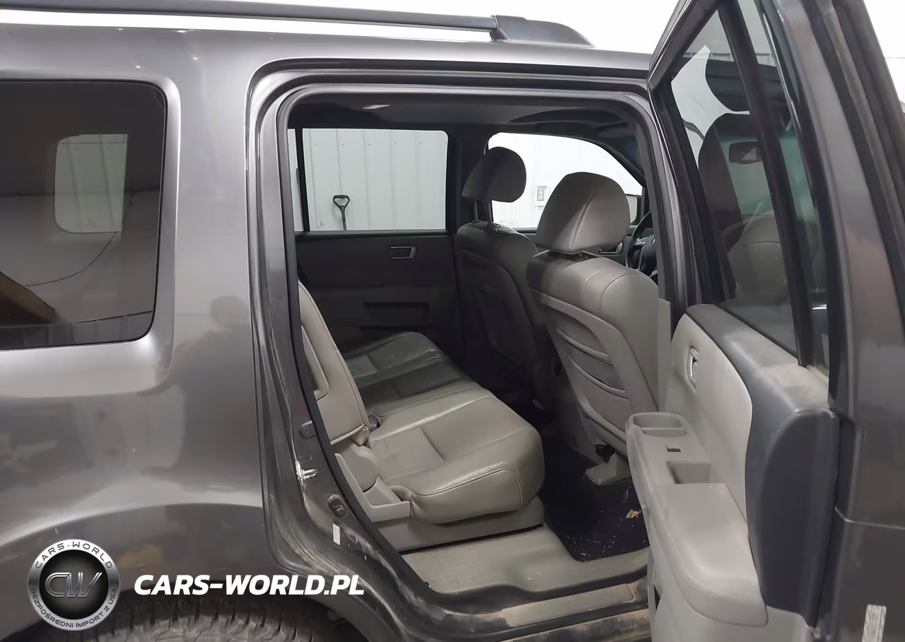 2010 Honda Pilot Ex-L VIN:5FNYF4H54AB024877 - 8