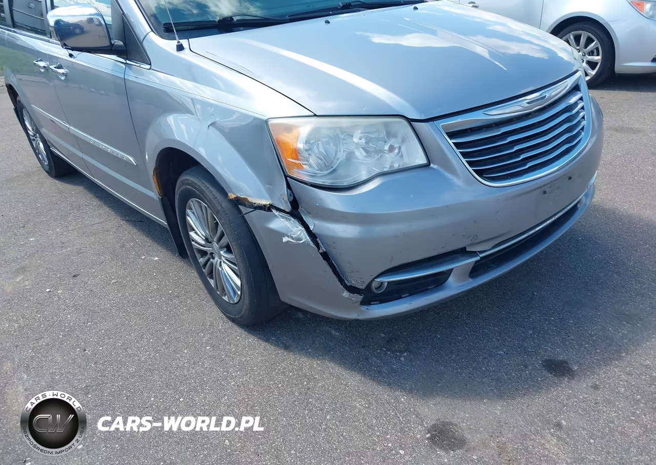 2014 Chrysler Town & Country Touring-L VIN:2C4RC1CG3ER164336 - 6