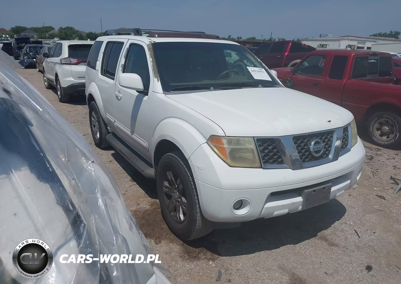 2007 Nissan Pathfinder Le