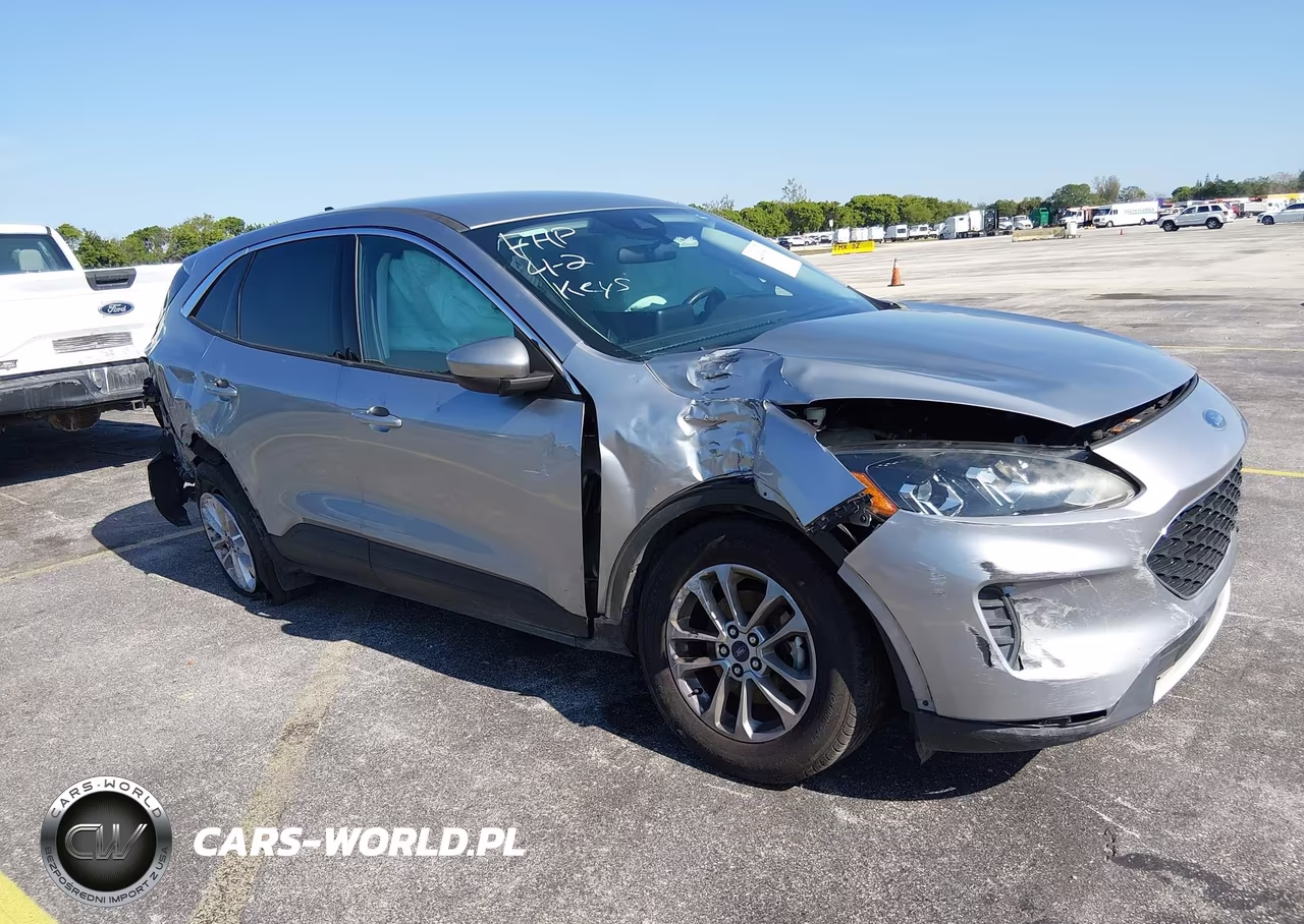 2021 Ford Escape Se