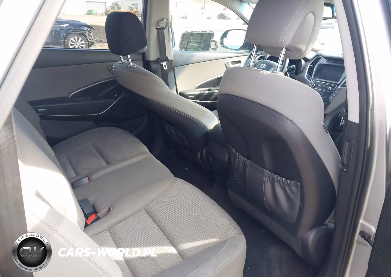 2017 Hyundai Santa Fe Se VIN:KM8SM4HF6HU185796 - 8