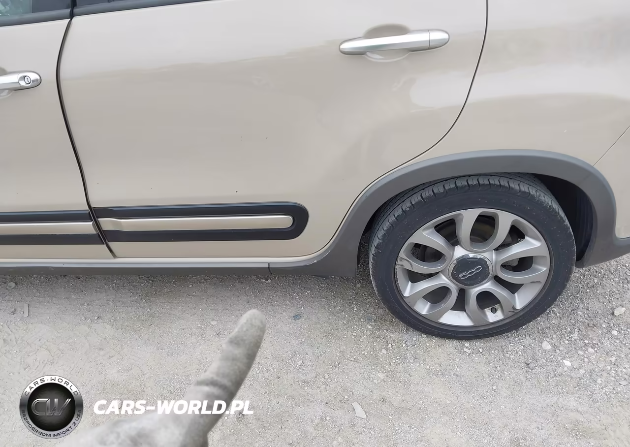 2014 Fiat 500L Trekking VIN:ZFBCFADH5EZ029193 - 6