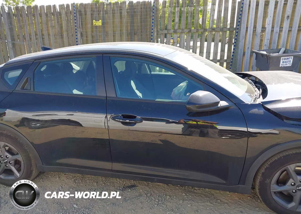 2025 Kia K4 Lxs VIN:3KPFT4DE6SE222342 - 13