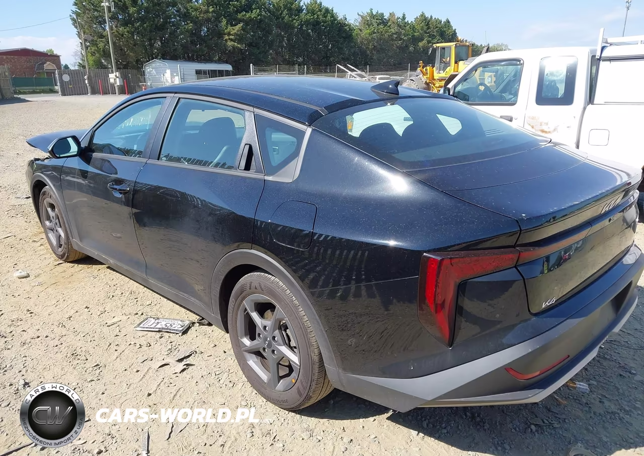 2025 Kia K4 Lxs VIN:3KPFT4DE6SE222342 - 3