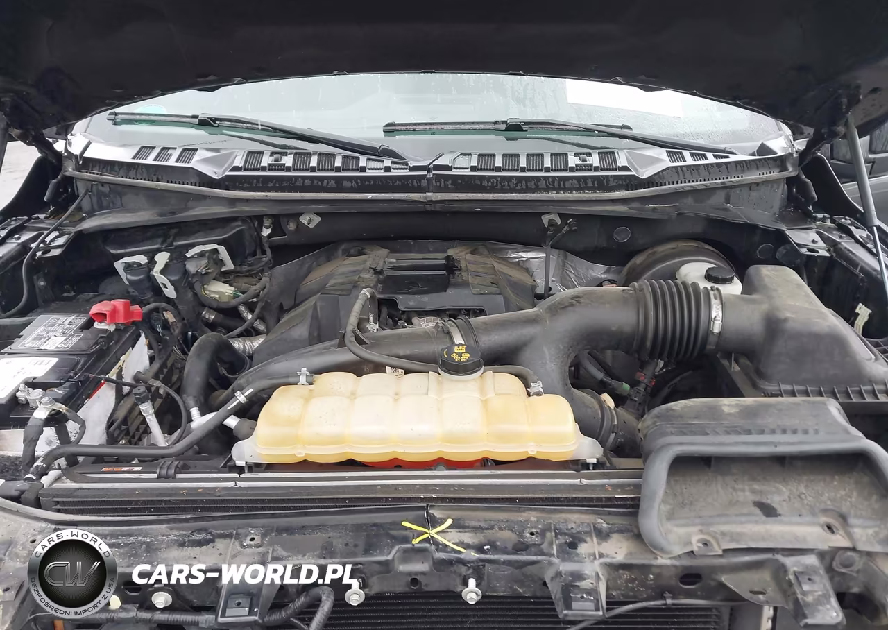2018 Ford F-150 Xlt VIN:1FTEW1CP3JFB20022 - 10